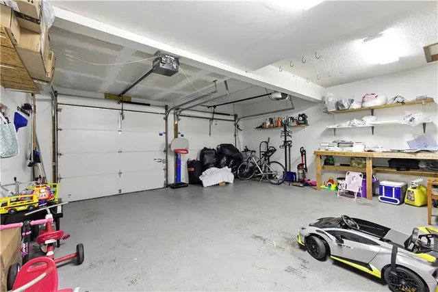 $339,900 | 915 Northwest 63rd Street, Kansas City, MO 64118