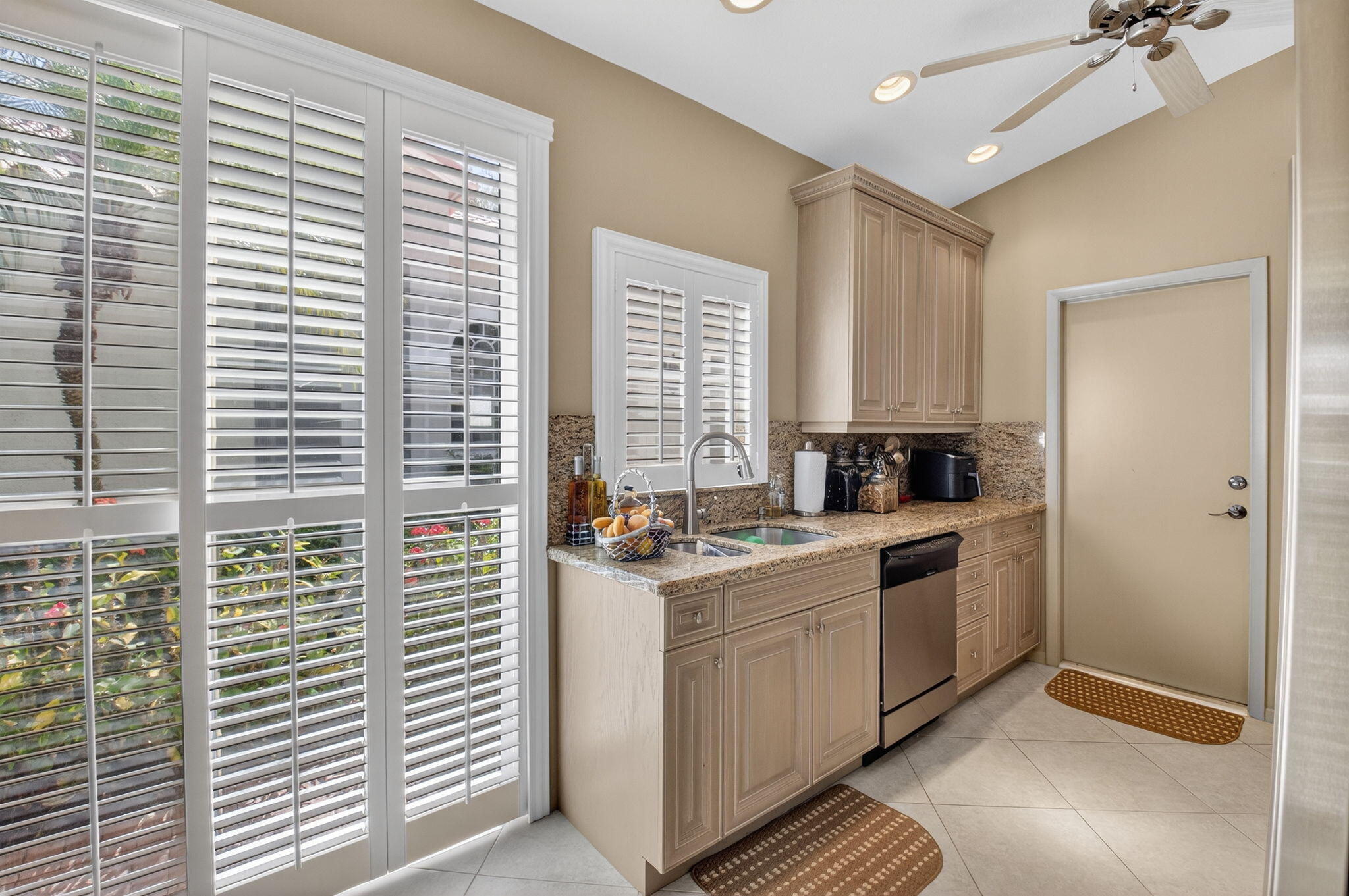 17382 Antigua Point Way Boca Raton, FL 33487 - Photo 16 of 52 16-web-or-mls-DSC_7241