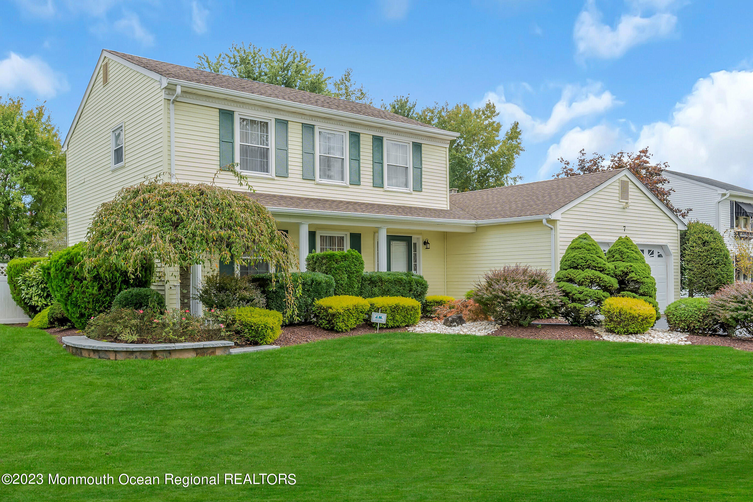7 Regal Road Manalapan, NJ 07726 - Photo 2 of 36 Front