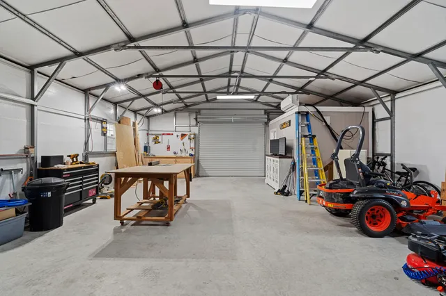 $585,000 | 9719 Neon Moon Drive, Needville, TX 77461