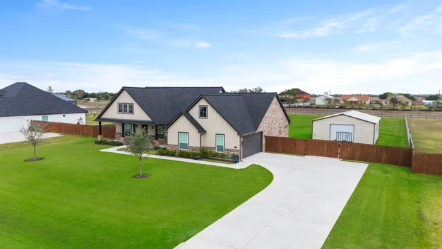 $585,000 | 9719 Neon Moon Drive, Needville, TX 77461