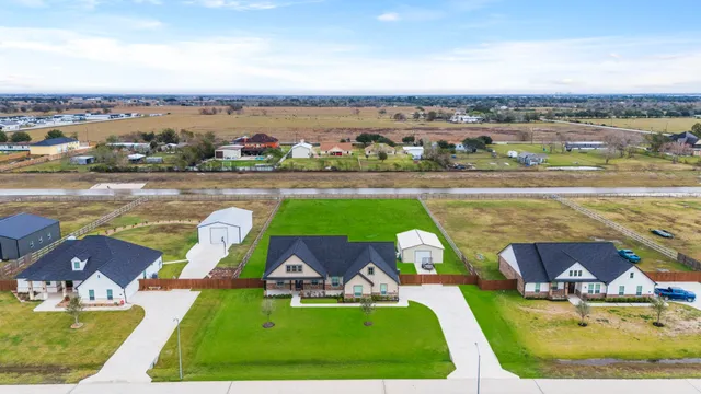 $585,000 | 9719 Neon Moon Drive, Needville, TX 77461
