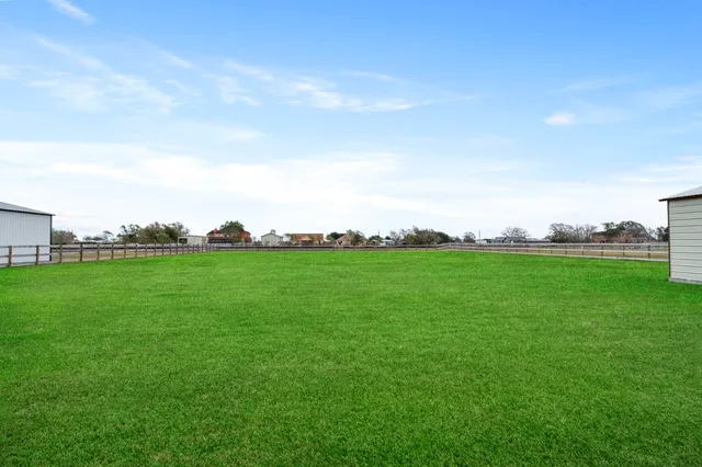 $585,000 | 9719 Neon Moon Drive, Needville, TX 77461