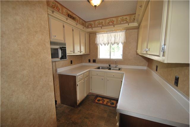 2169 Highway 41 South, Unit 14 Greenbrier, TN 37073 - Photo 4 of 14