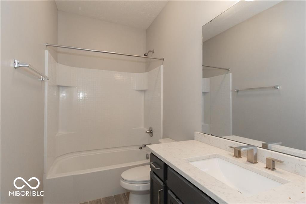 5816 Wheeler Road Indianapolis, IN 46216 - Photo 16 of 21