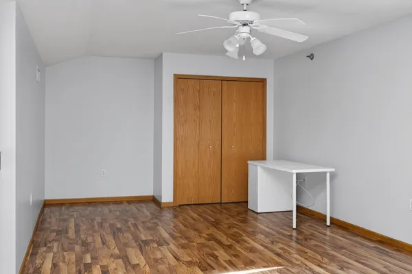 $1,700 | 301 Harbour Town Drive, Unit 406, Madison, WI 53717