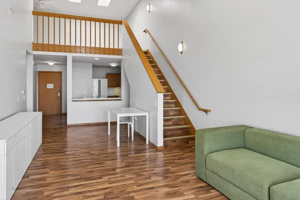 $1,700 | 301 Harbour Town Drive, Unit 406, Madison, WI 53717