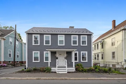 $595,000 | 42 School Street, Unit 2, Salem, MA 01970