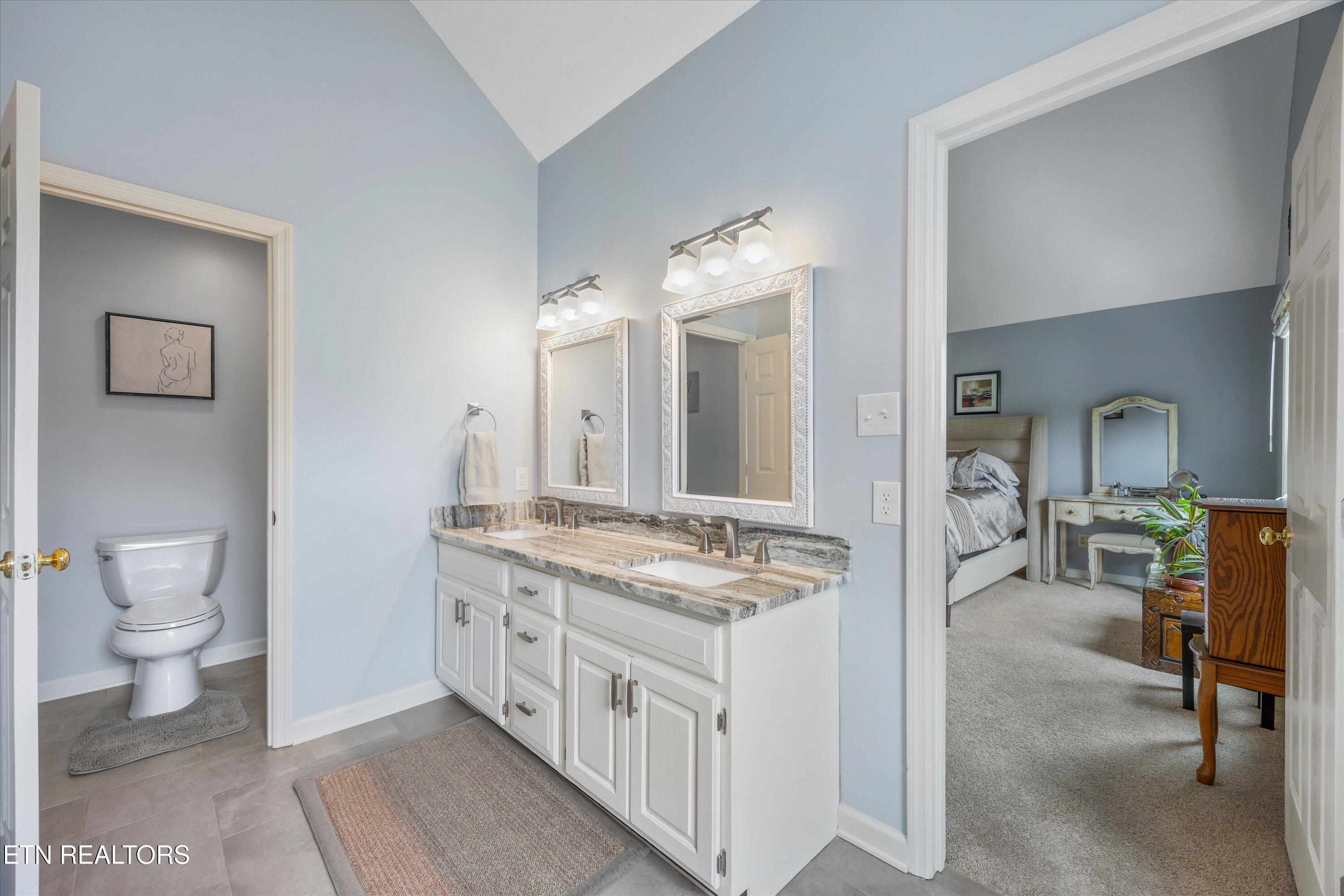 12971 Buckley Road Knoxville, TN 37934 - Photo 21 of 54 Primary Bathroom