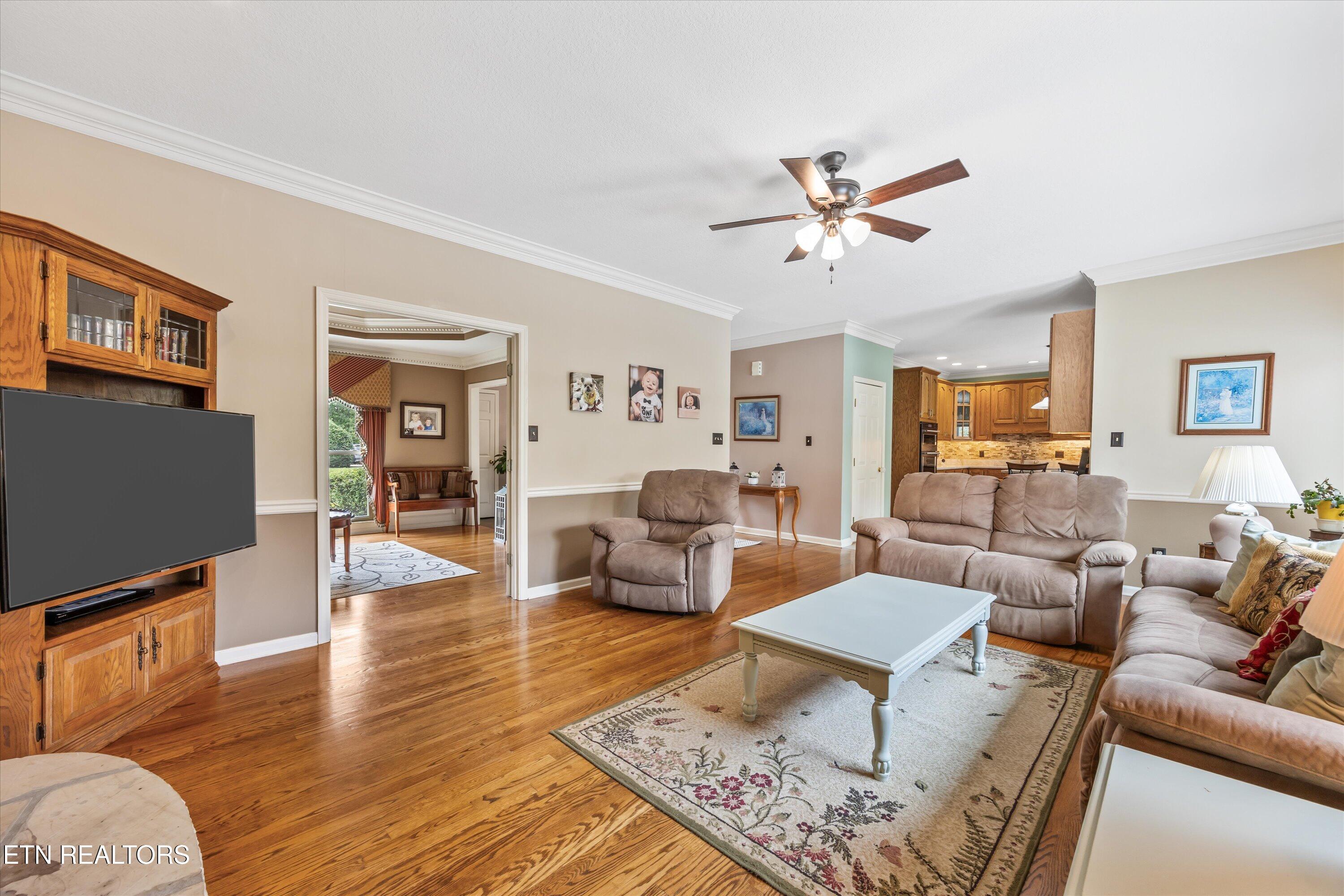 12971 Buckley Road Knoxville, TN 37934 - Photo 7 of 54 Opens up to the kitchen