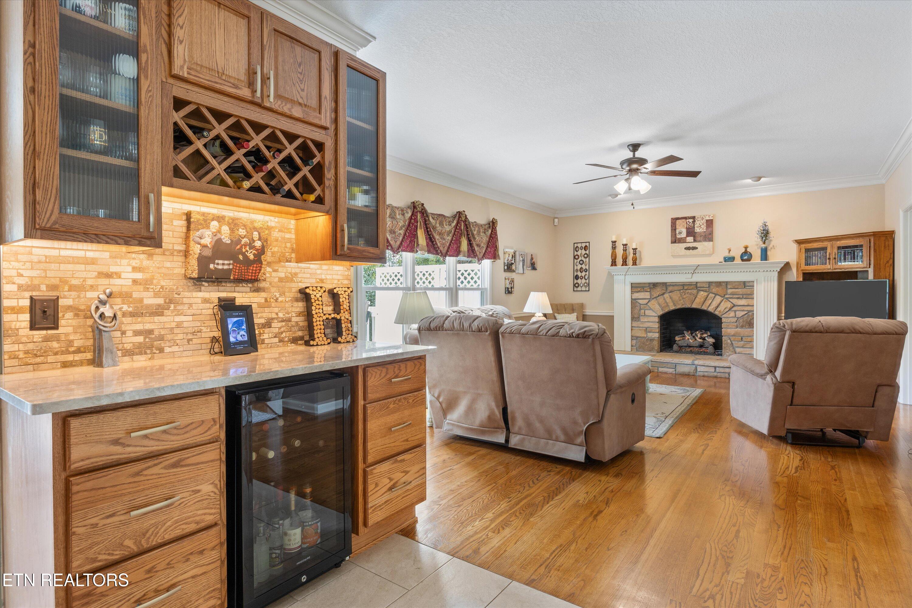 12971 Buckley Road Knoxville, TN 37934 - Photo 9 of 54 Dry Bar with Beverage Cooler