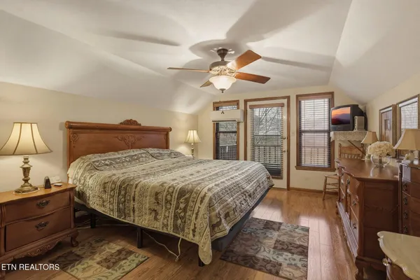 $578,900 | 3132 Wears Overlook Lane, Sevierville, TN 37862