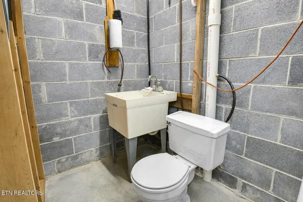 $578,900 | 3132 Wears Overlook Lane, Sevierville, TN 37862