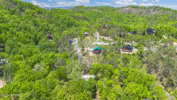 $578,900 | 3132 Wears Overlook Lane, Sevierville, TN 37862