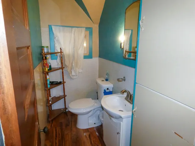 $235,000 | 332 Coe Street, Cashton, WI 54619