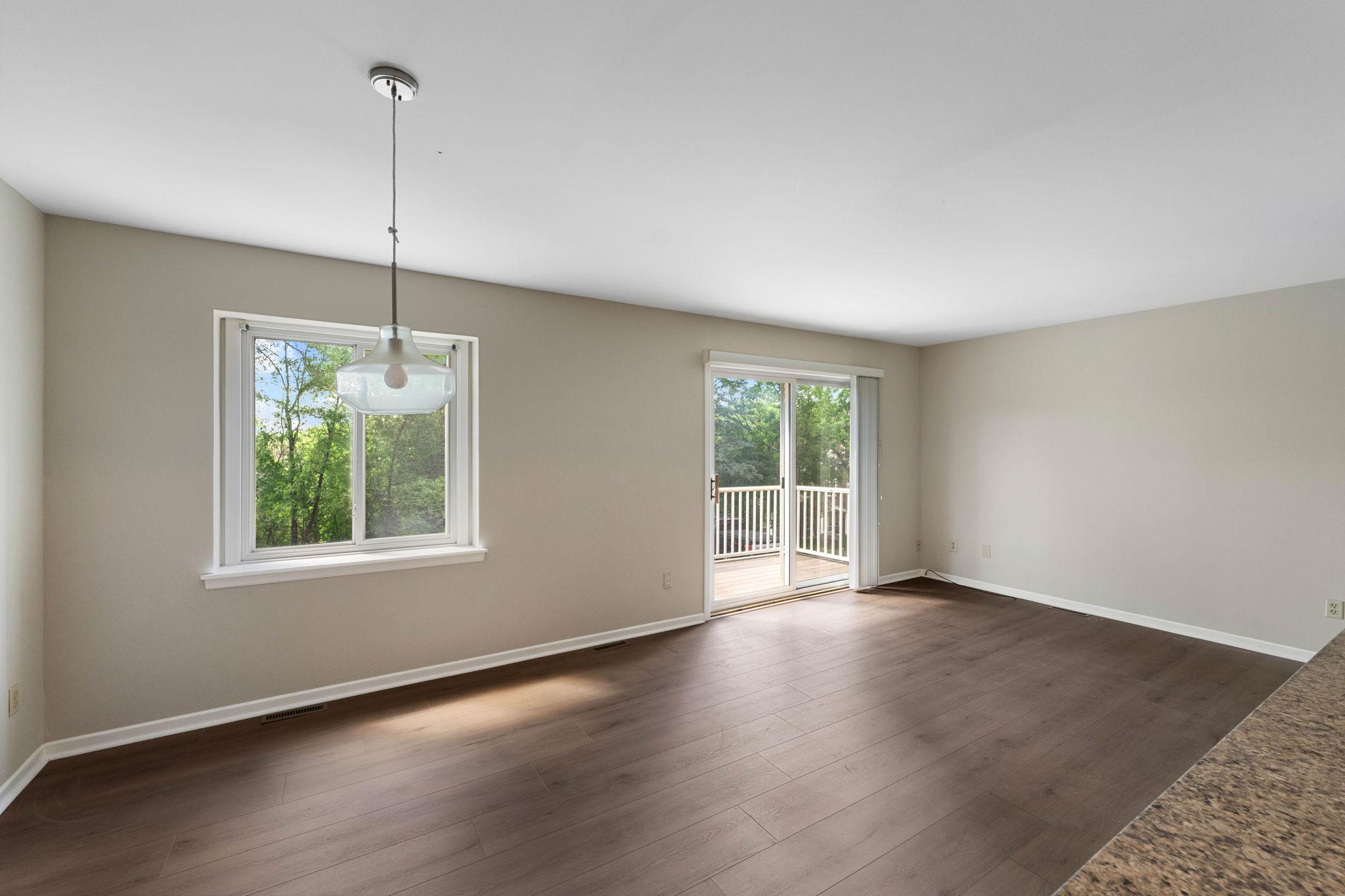 304 Pondridge Circle Wayzata, MN 55391 - Photo 6 of 30