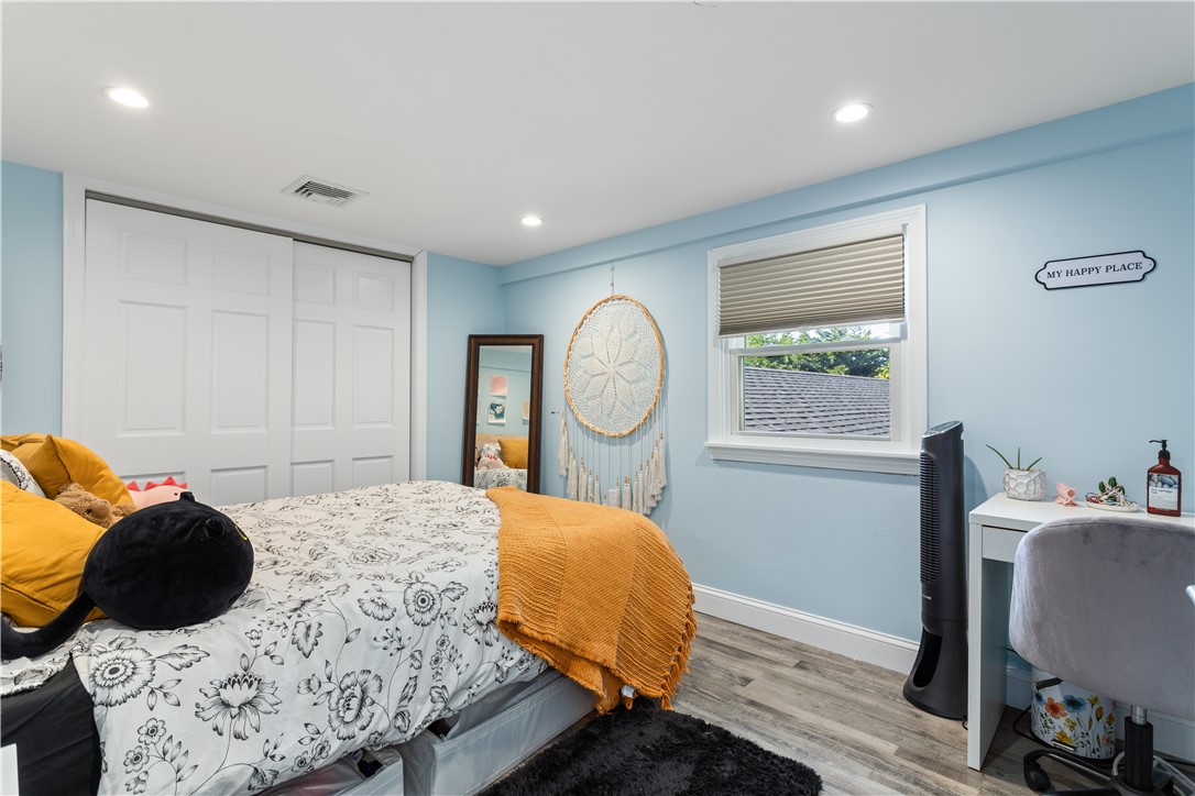 4 James Street Middletown, RI 02842 - Photo 20 of 50