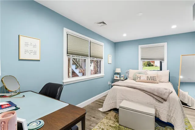 $1,800,000 | 4 James Street, Middletown, RI 02842