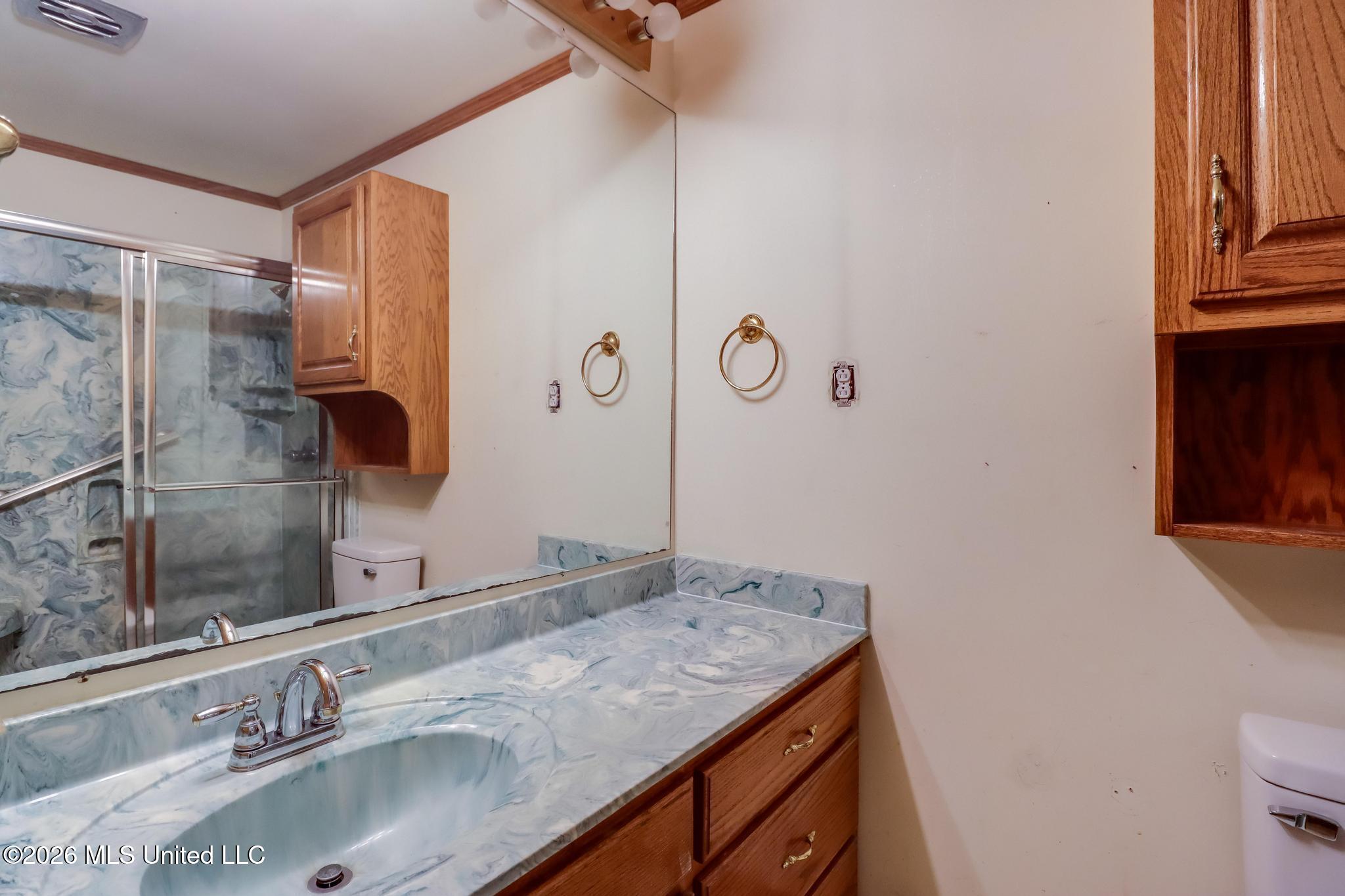 416 Howard Street Wiggins, MS 39577 - Photo 24 of 31 Guest Full Bath