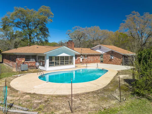 $369,000 | 416 Howard Street, Wiggins, MS 39577