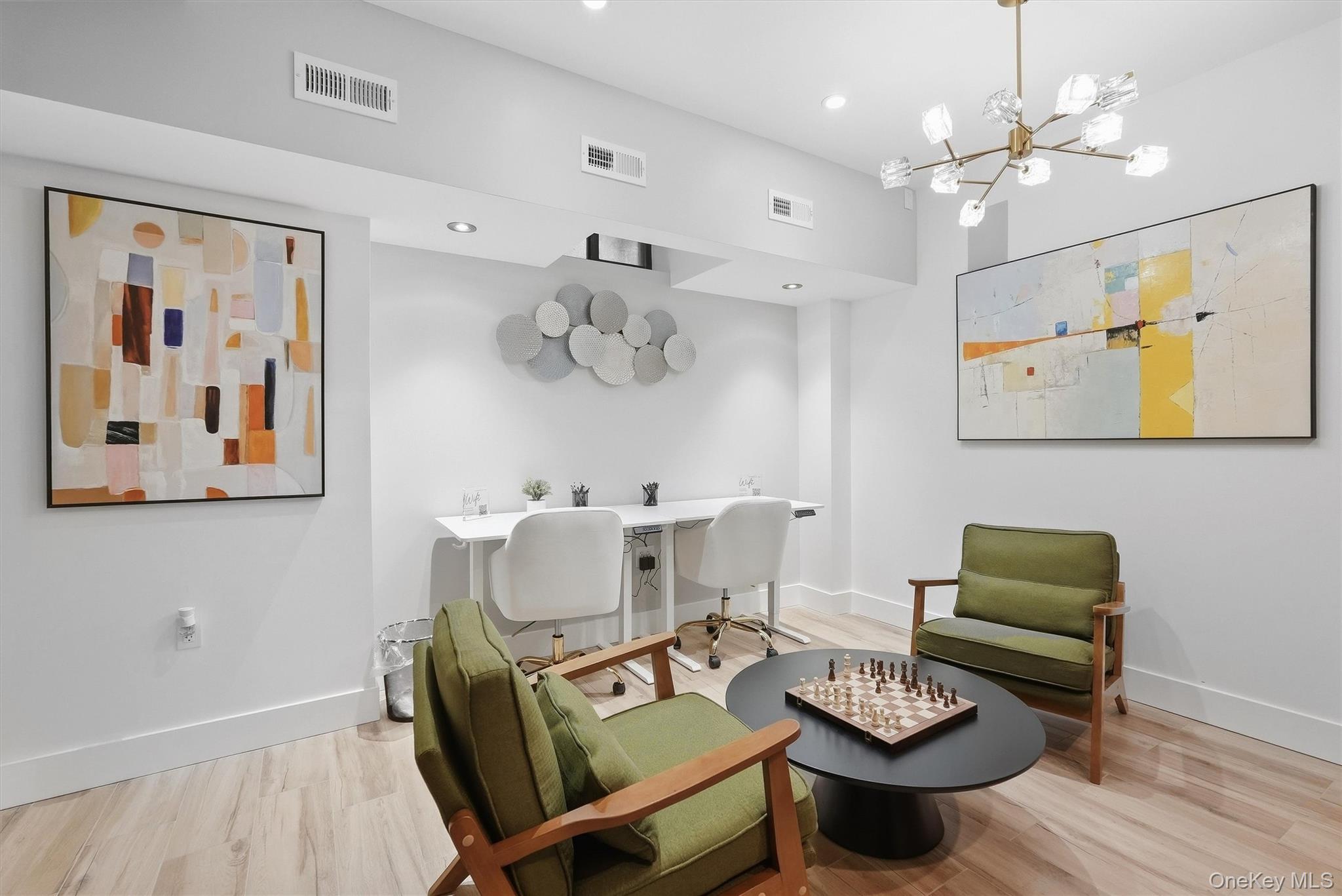220 Pelham Road, Unit 2C New Rochelle, NY 10805 - Photo 26 of 35 Community Room