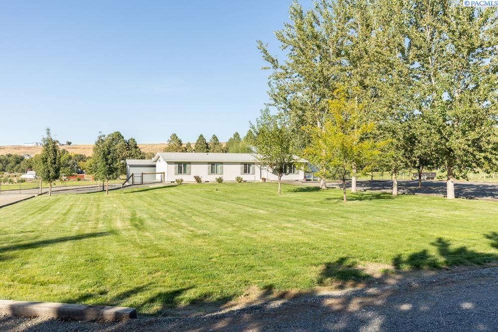 5 Goose Gap Road Benton City, WA 99320 - Photo 3 of 30 Gallery Image 3