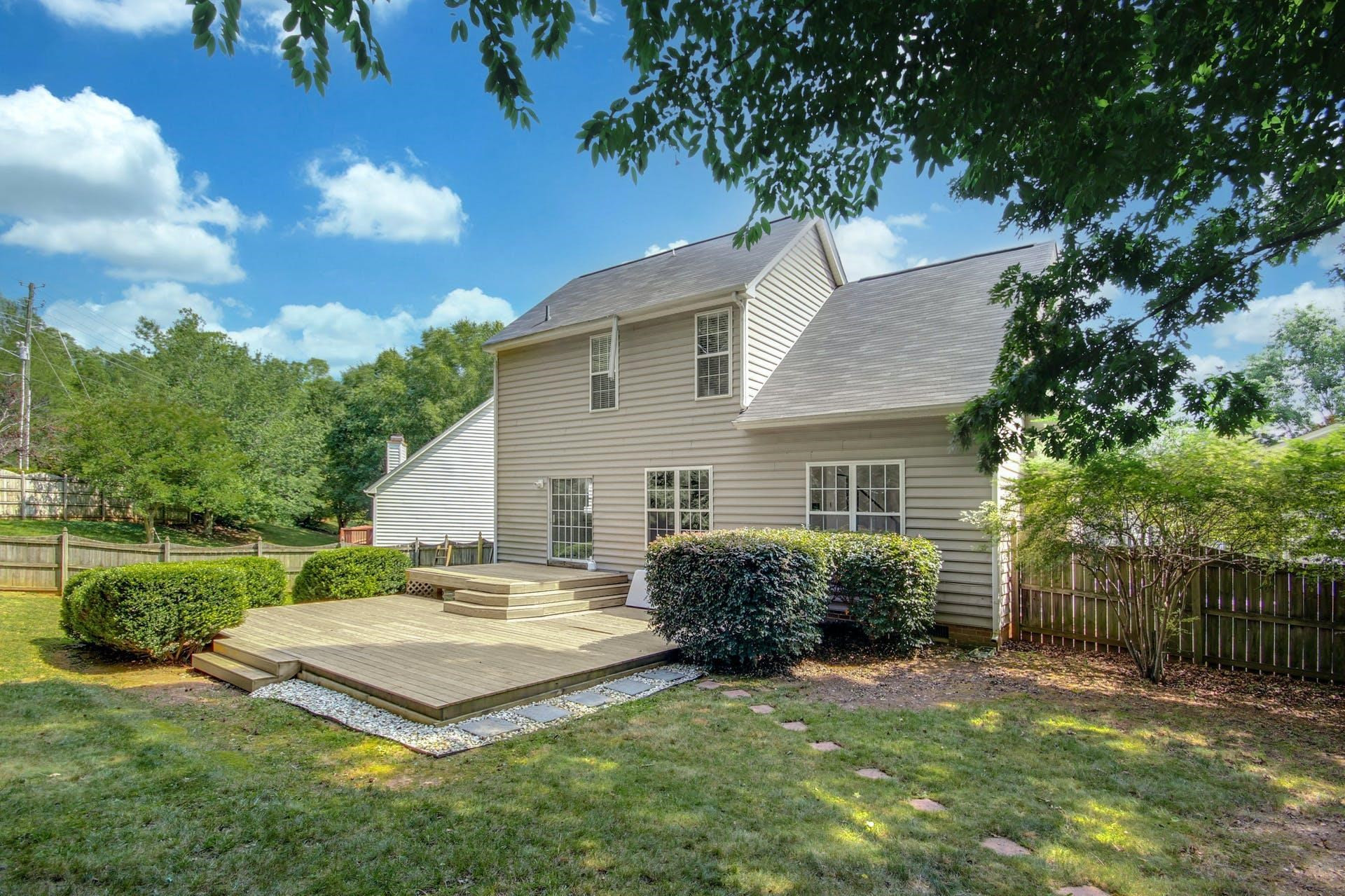 8701 Springhouse Lane Raleigh, NC 27617 - Photo 28 of 30 Photo 28
