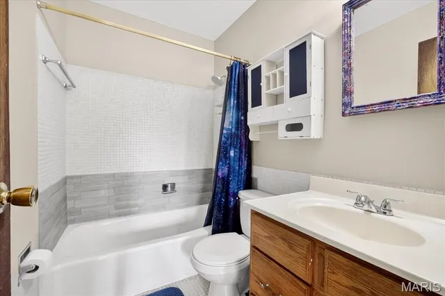 $199,900 | 1710 Kilmory Drive, Florissant, MO 63031