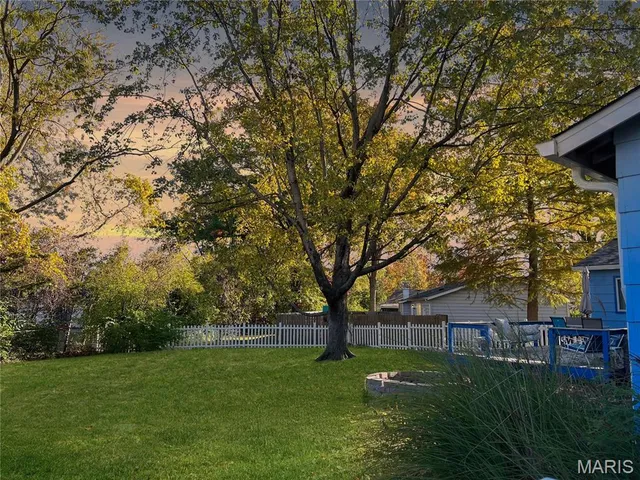 $199,900 | 1710 Kilmory Drive, Florissant, MO 63031