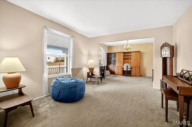 $199,900 | 1710 Kilmory Drive, Florissant, MO 63031