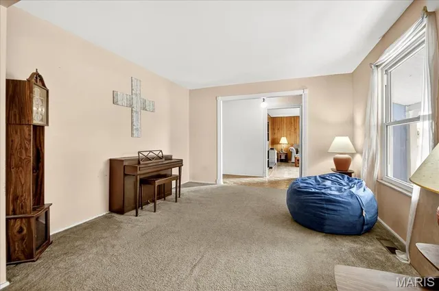 $199,900 | 1710 Kilmory Drive, Florissant, MO 63031