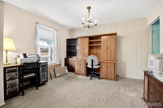 $199,900 | 1710 Kilmory Drive, Florissant, MO 63031