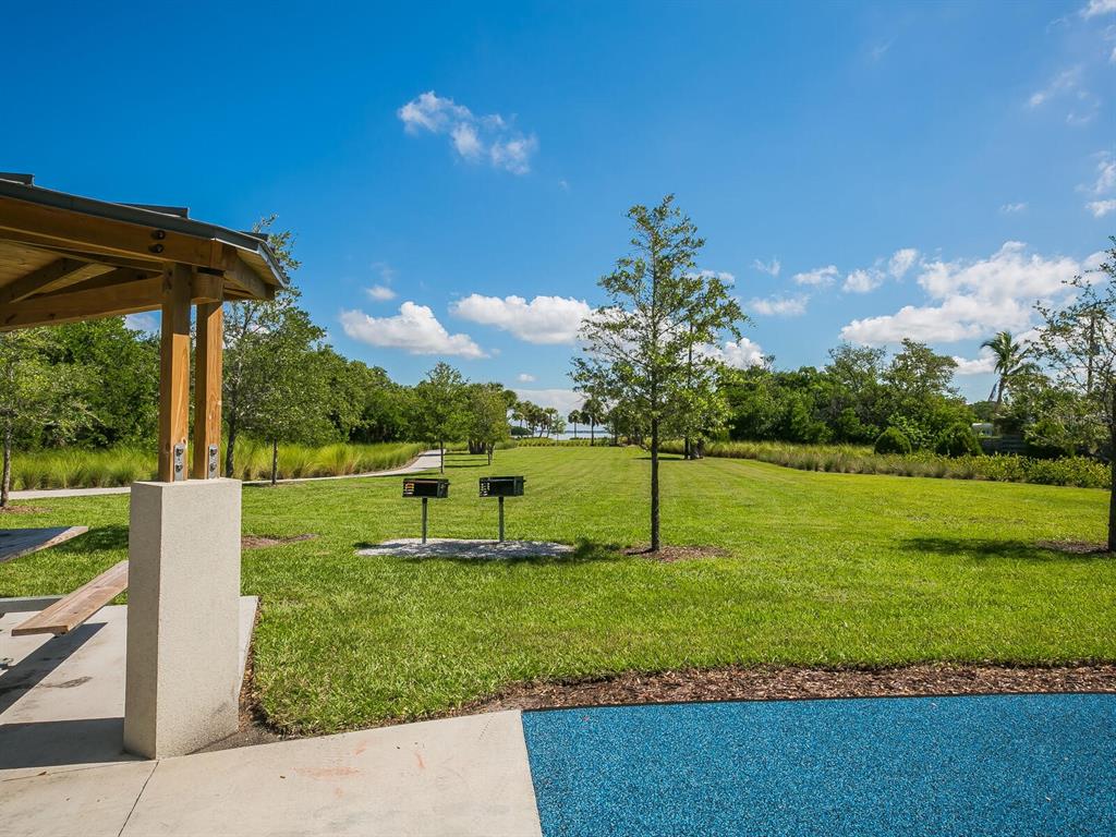 100 Sands Point Road, Unit 305 Longboat Key, FL 34228 - Photo 60 of 65 Gallery Image 60