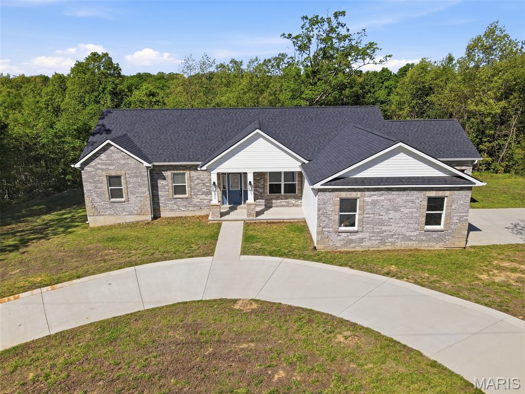 1509 Buck View Festus, MO 63028 - Photo 2 of 38