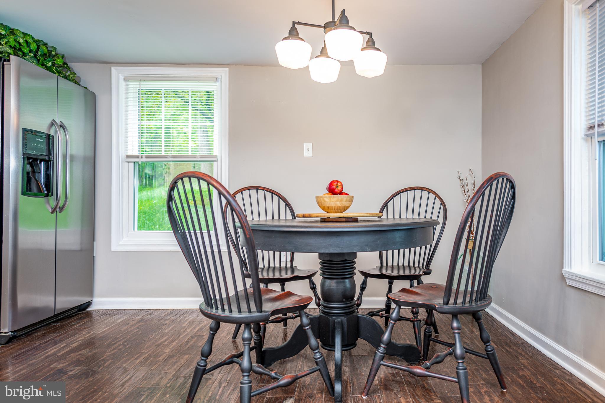 142 White Hall Road Winchester, VA 22603 - Photo 32 of 53 Eat in area view 1