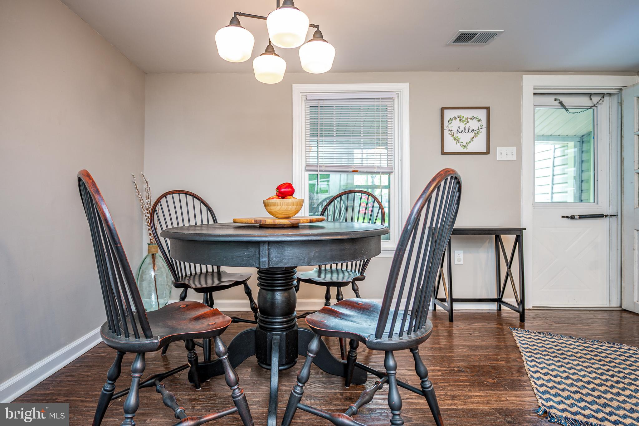 142 White Hall Road Winchester, VA 22603 - Photo 33 of 53 Eat in area view 2
