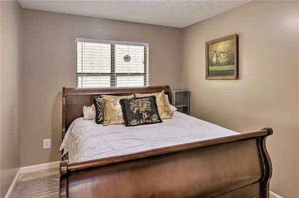 $5,500 | 6207 Moss Drive, Douglasville, GA 30135