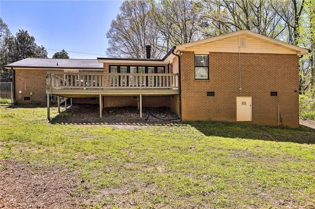 $5,500 | 6207 Moss Drive, Douglasville, GA 30135