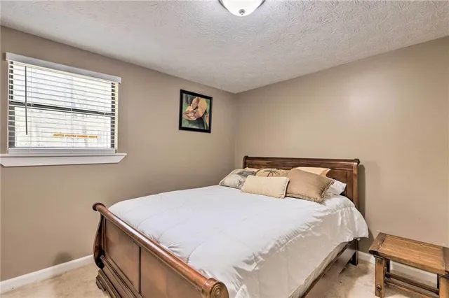 $5,500 | 6207 Moss Drive, Douglasville, GA 30135