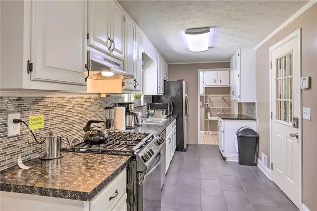 $5,500 | 6207 Moss Drive, Douglasville, GA 30135