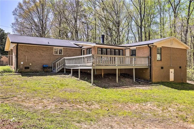 $5,500 | 6207 Moss Drive, Douglasville, GA 30135