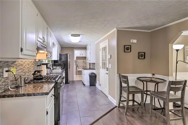 $5,500 | 6207 Moss Drive, Douglasville, GA 30135