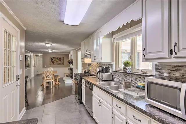 $5,500 | 6207 Moss Drive, Douglasville, GA 30135