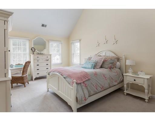 2 Applewood Road Norfolk, MA 02056 - Photo 21 of 30 Gallery Image 21