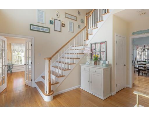 2 Applewood Road Norfolk, MA 02056 - Photo 4 of 30 Gallery Image 4