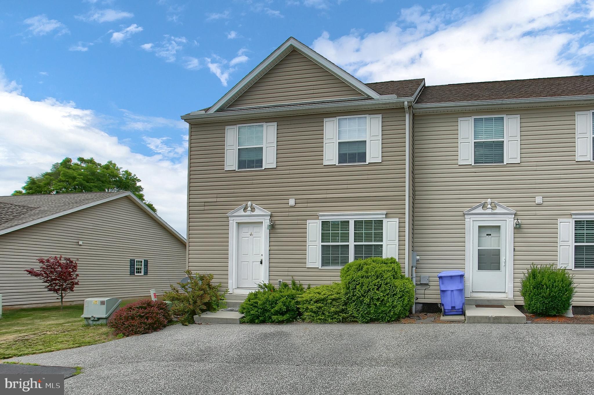 1039 Newville Road Carlisle, PA 17013 - Photo 3 of 35 Gallery Image 3