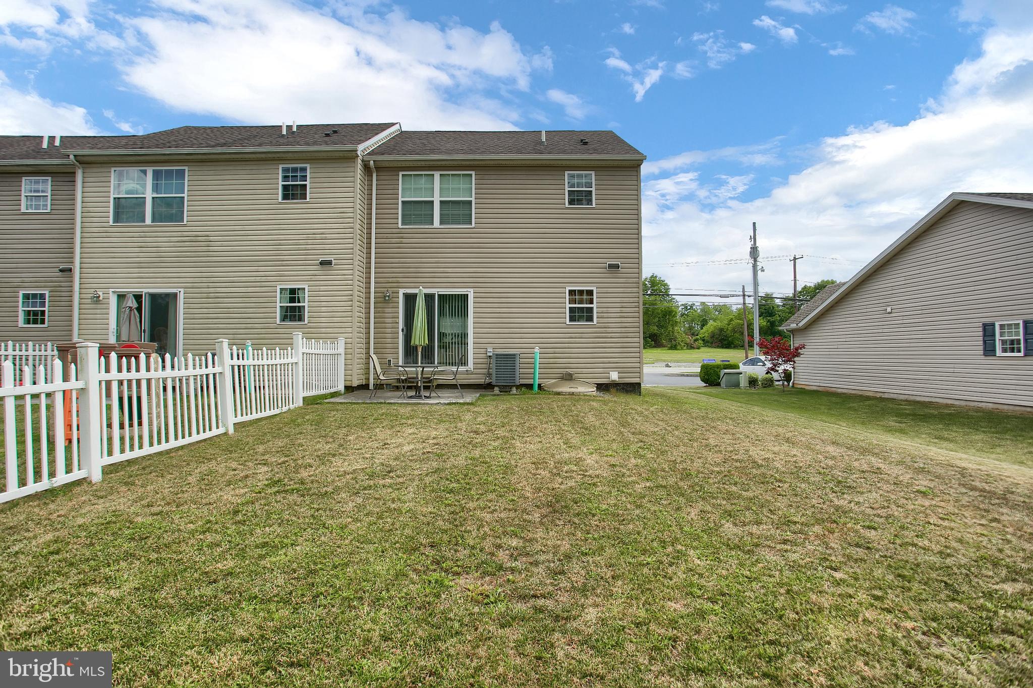 1039 Newville Road Carlisle, PA 17013 - Photo 9 of 35 Gallery Image 9