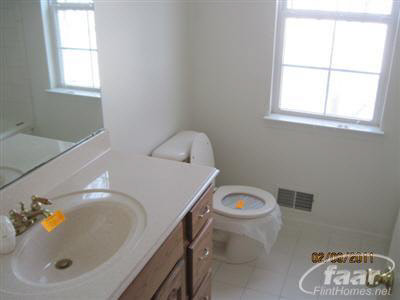 11368 Chateau Ridge Trail Fenton, MI 48430 - Photo 9 of 13 20261177-8.JPG