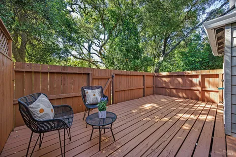 $510,000 | 339 West Thomson Avenue, Sonoma, CA 95476