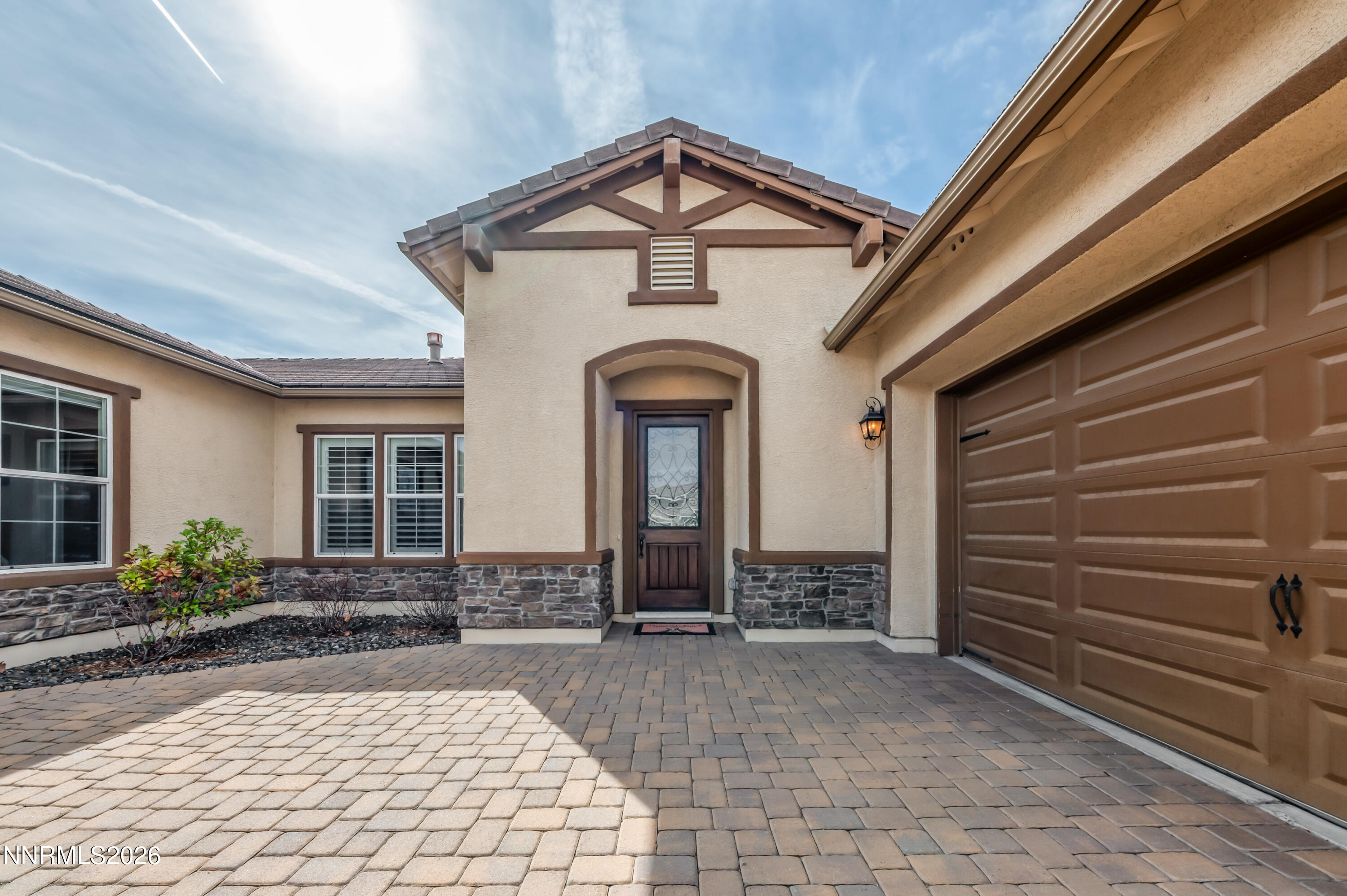 2170 Arpagos Lane Reno, NV 89521 - Photo 6 of 56 A-1020